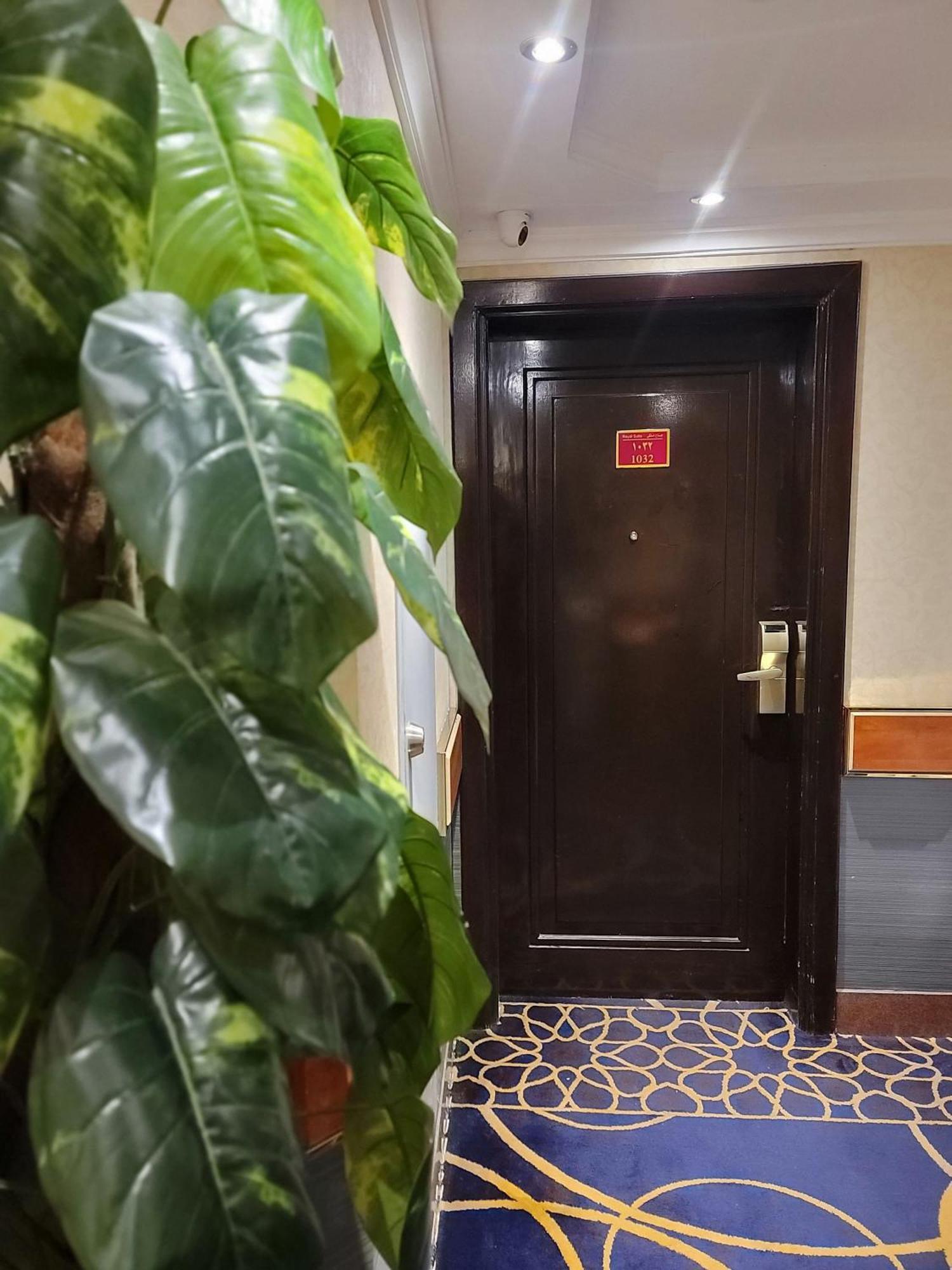 Golden Tulip Al Shakreen Medina Ngoại thất bức ảnh