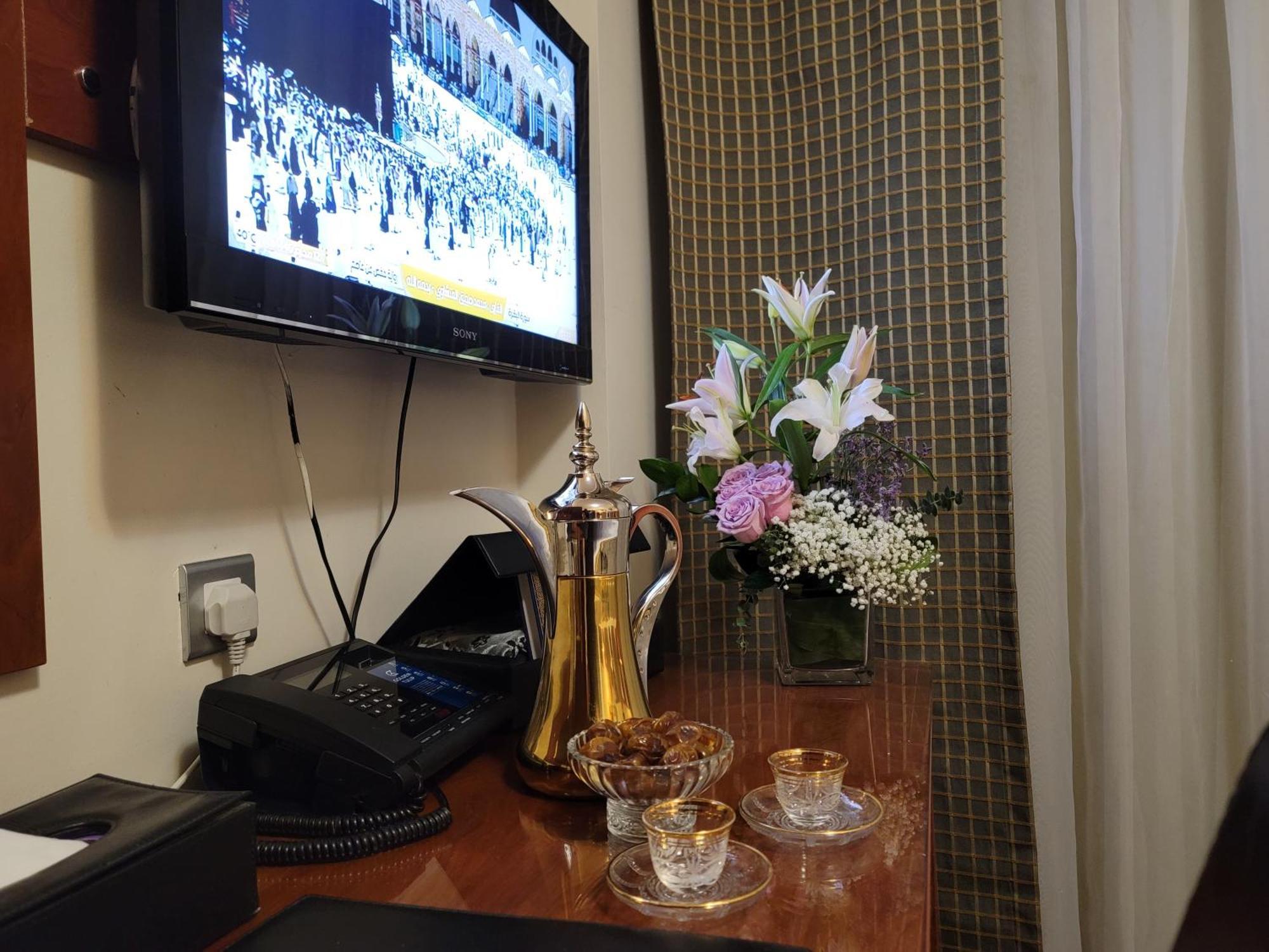 Golden Tulip Al Shakreen Medina Ngoại thất bức ảnh