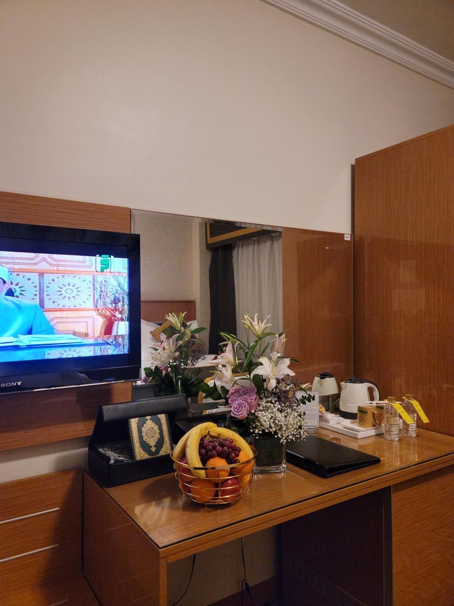Golden Tulip Al Shakreen Medina Ngoại thất bức ảnh