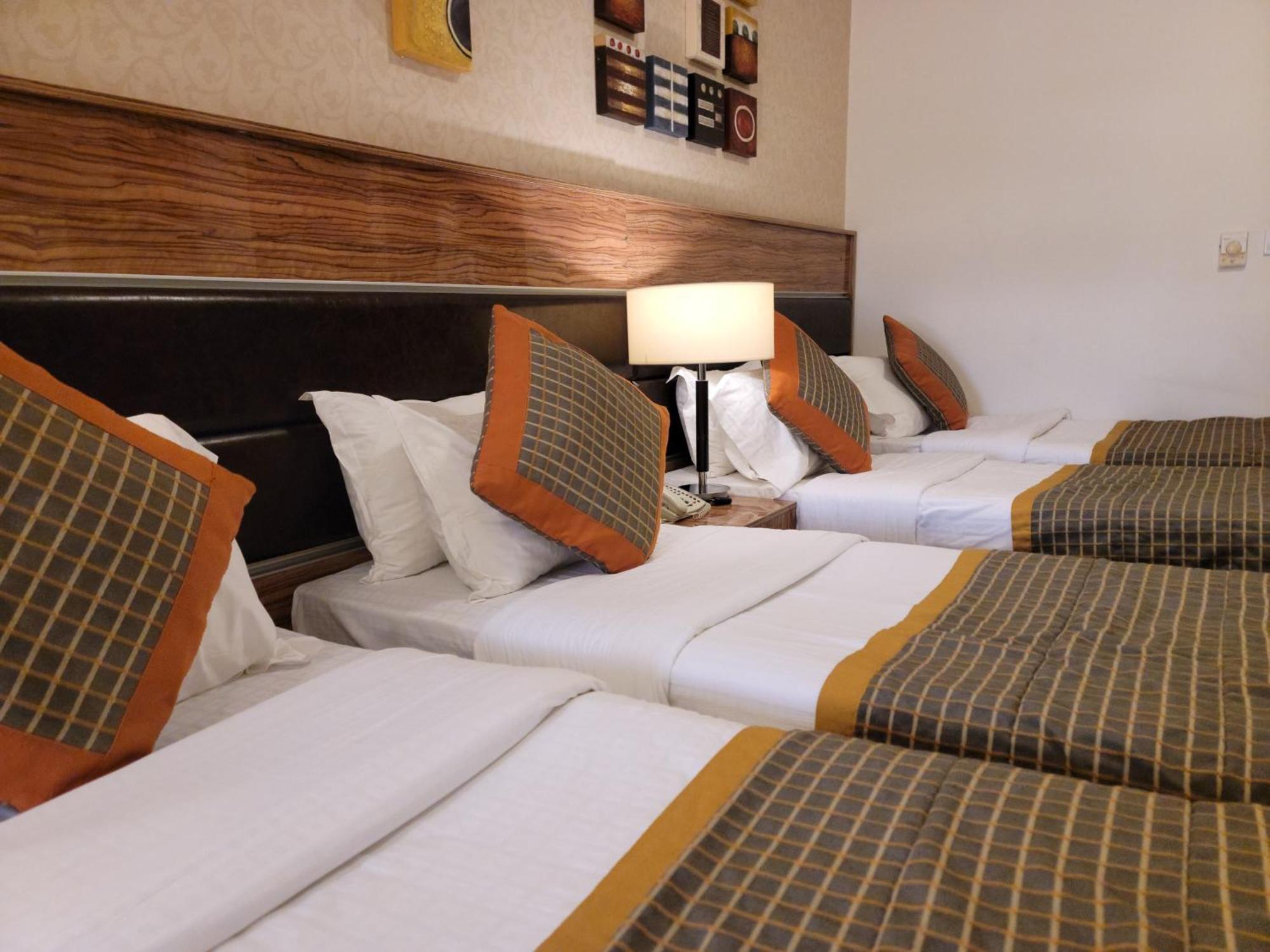 Golden Tulip Al Shakreen Medina Ngoại thất bức ảnh