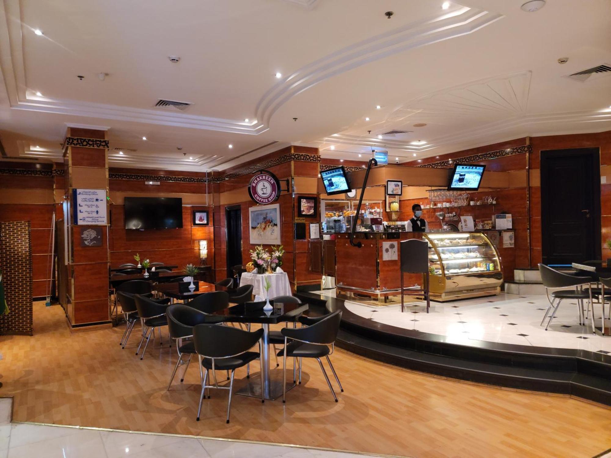 Golden Tulip Al Shakreen Medina Ngoại thất bức ảnh